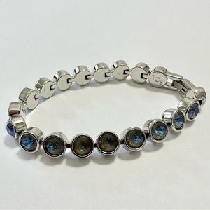 Army green ice bracelet from touchstone crystal